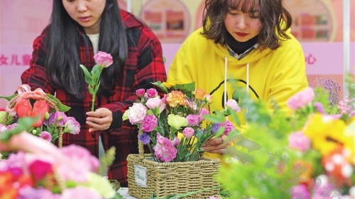 妇女节 学插花