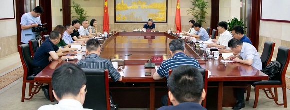 朱柏兴召开经开区港口物流企业调研座谈会