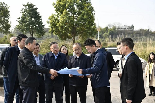 市委副书记陈伟带队到广安经开区调研督导“挂图作战”联系项目推进情况